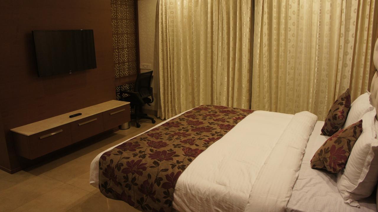 Hotel Ashish International Bhilai 客房 照片